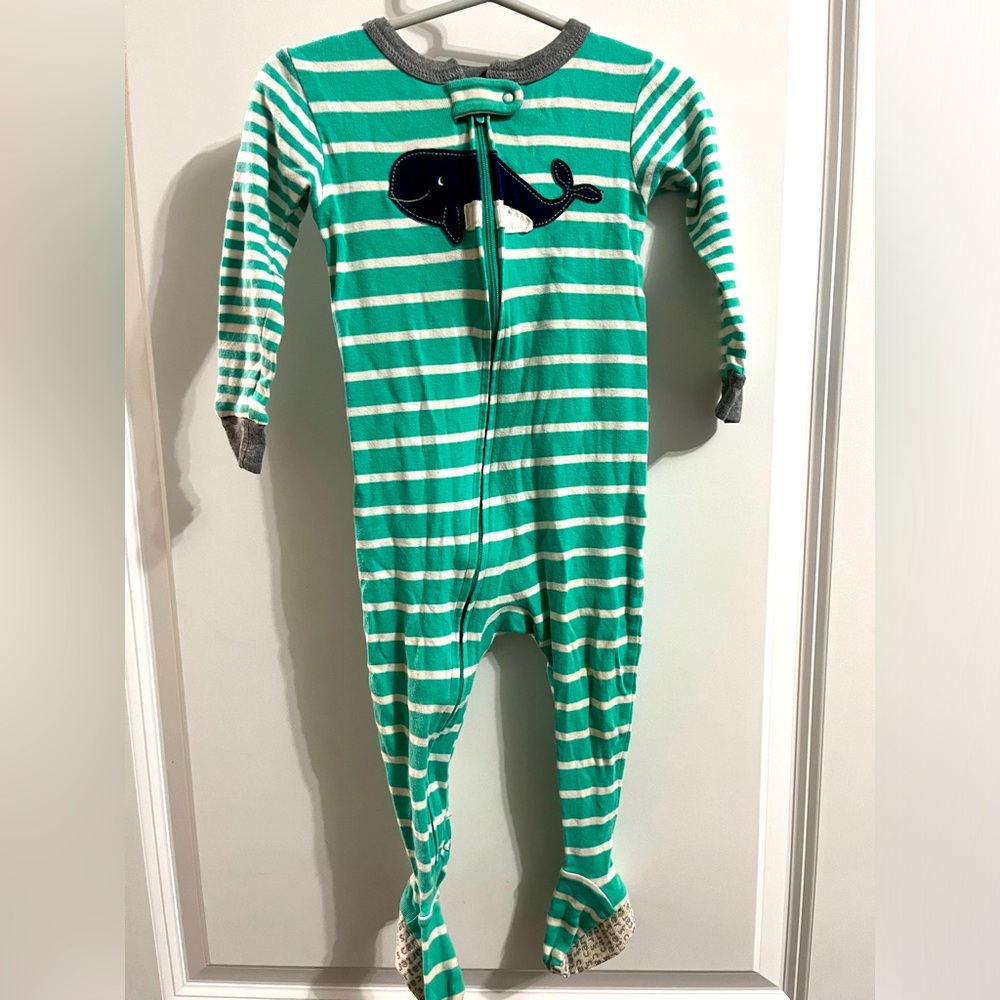 Carter’s Striped Green and Gray Kids One Piece Pajamas Size 18 months